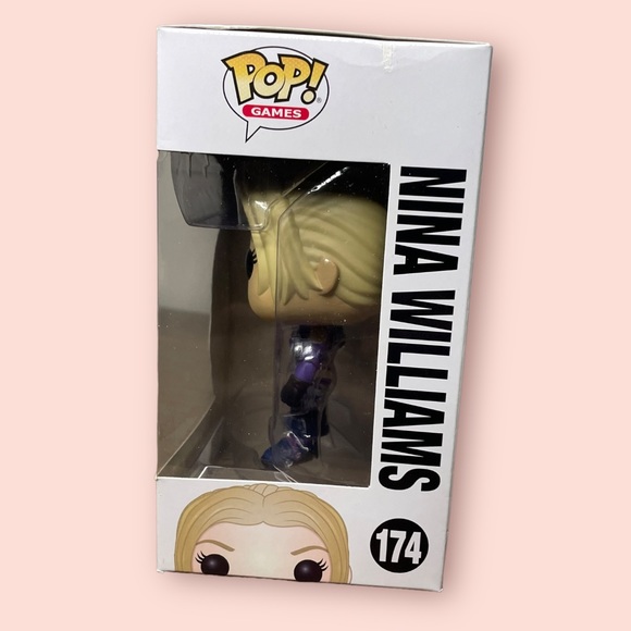 Funko Pop! Tekken Nina Williams Vinyl Figure 174 - Picture 4 of 11